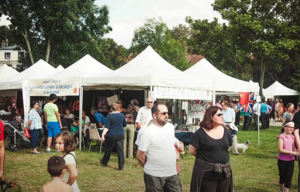 FÊTE DES ASSOCIATIONS 7 SEPTEMBRE 2014 Linas, c’était comme ça !